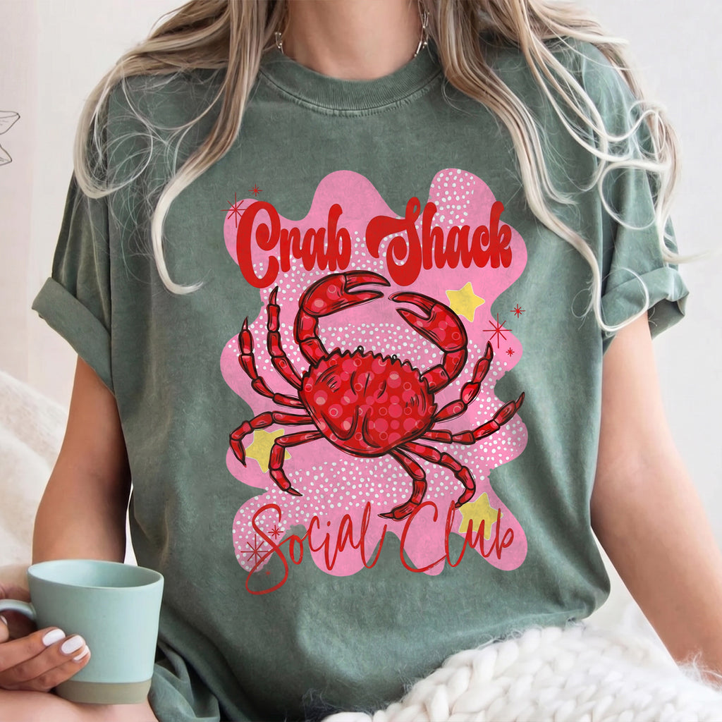 Bojjico Crab Shack Social Club Graphic T-Shirt For Women Retro Coastal Preppy Summer Aesthetic Light Yellow Cotton Tee Funny Crabby Beach Vacation Shirt Coquette Ocean Life Apparel Trendy Spring Break Graphic Top