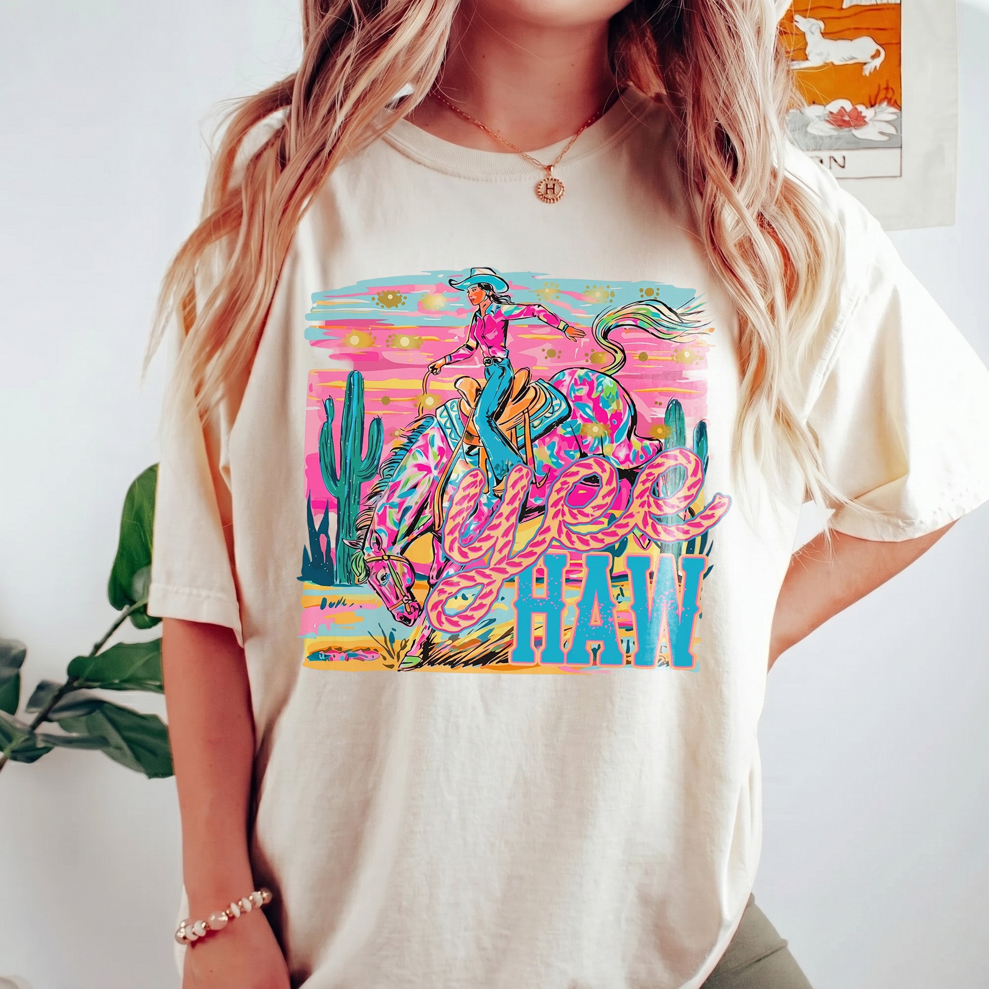 Bojjico Neon Yeehaw Graphic Oversized T-Shirt For Women Retro Westerncore Electric Cowgirl Cream Cotton Blend Trendy Country Concert Outfit Preppy Y2K Festival Top Rodeo Night Nashville Bachelorette Party Boutique Tee