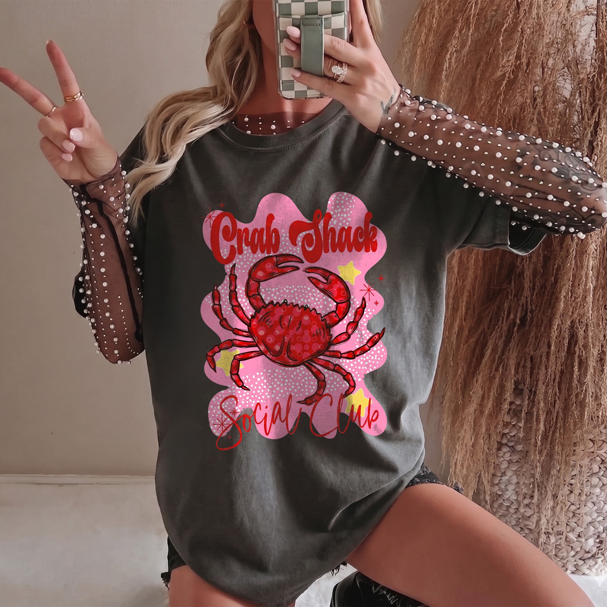 Bojjico Crab Shack Social Club Graphic T-Shirt For Women Retro Coastal Preppy Summer Aesthetic Light Yellow Cotton Tee Funny Crabby Beach Vacation Shirt Coquette Ocean Life Apparel Trendy Spring Break Graphic Top