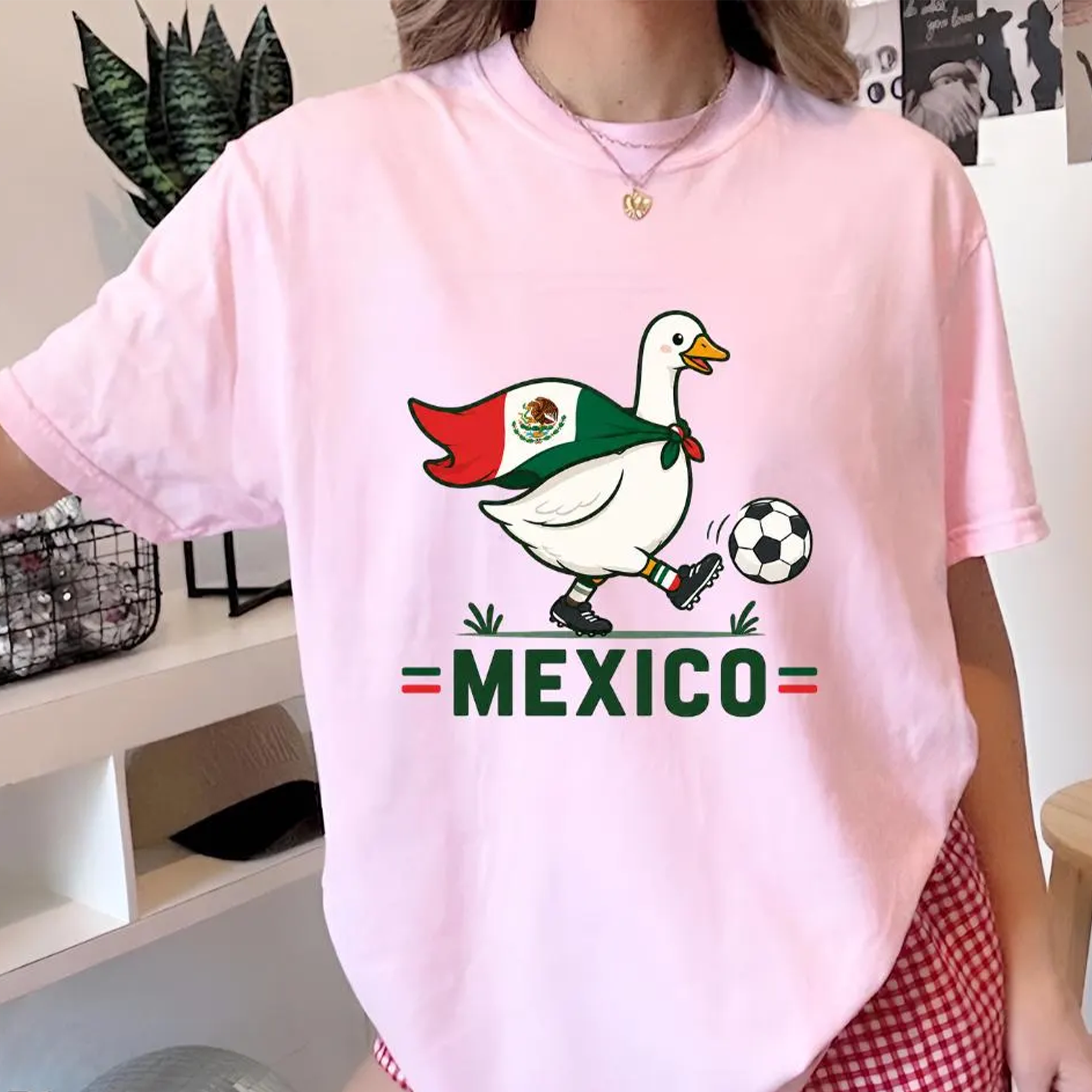 BojjiCo Crown Frog Be You The World Will Adjust T-Shirt Unisex Japanese Streetwear Vintage Stays True To Self Washed Aesthetic Light Beige Cotton Graphic Tee Grumpy Frog Novelty Meme Shirt For Casual Everyday Wear (Copy)
