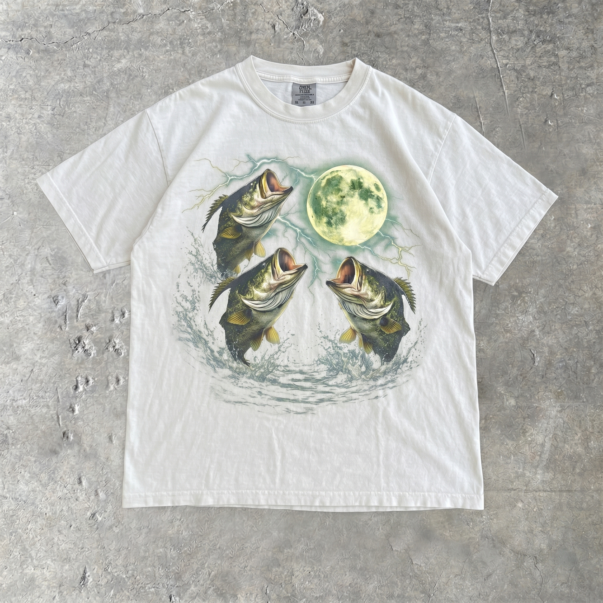 BojjiCo Bass Fish Moon 90s Vintage Graphic T Shirt Retro Largemouth Bass Fishing Tee Fisher Gifts Acid Oversized Aesthetic Comfort Colors T-Shirt Outdoor Top Perfect Fisher Gifts Vintage Oversized Aesthetic Lightning Fish T-Shirt