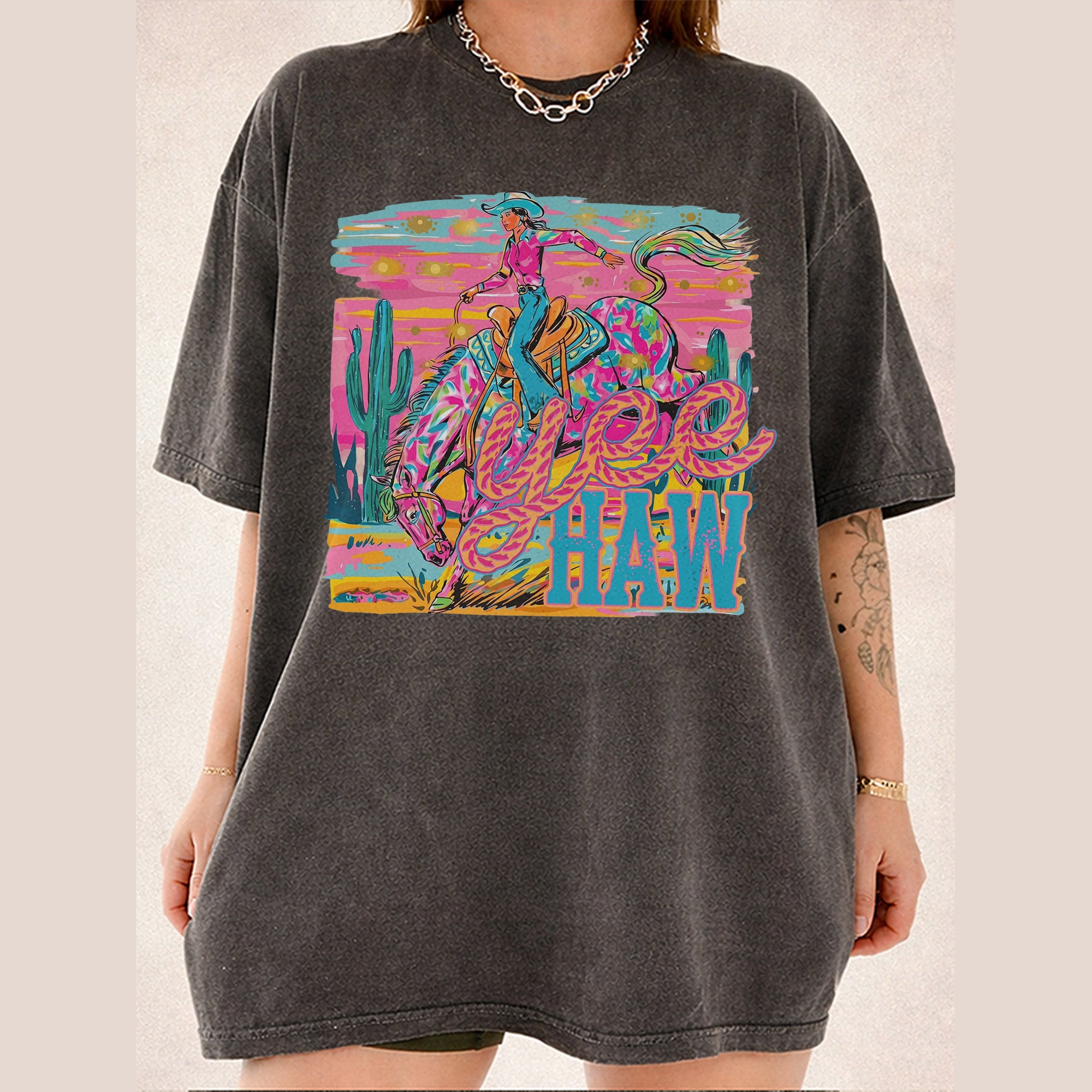 Bojjico Neon Yeehaw Graphic Oversized T-Shirt For Women Retro Westerncore Electric Cowgirl Cream Cotton Blend Trendy Country Concert Outfit Preppy Y2K Festival Top Rodeo Night Nashville Bachelorette Party Boutique Tee