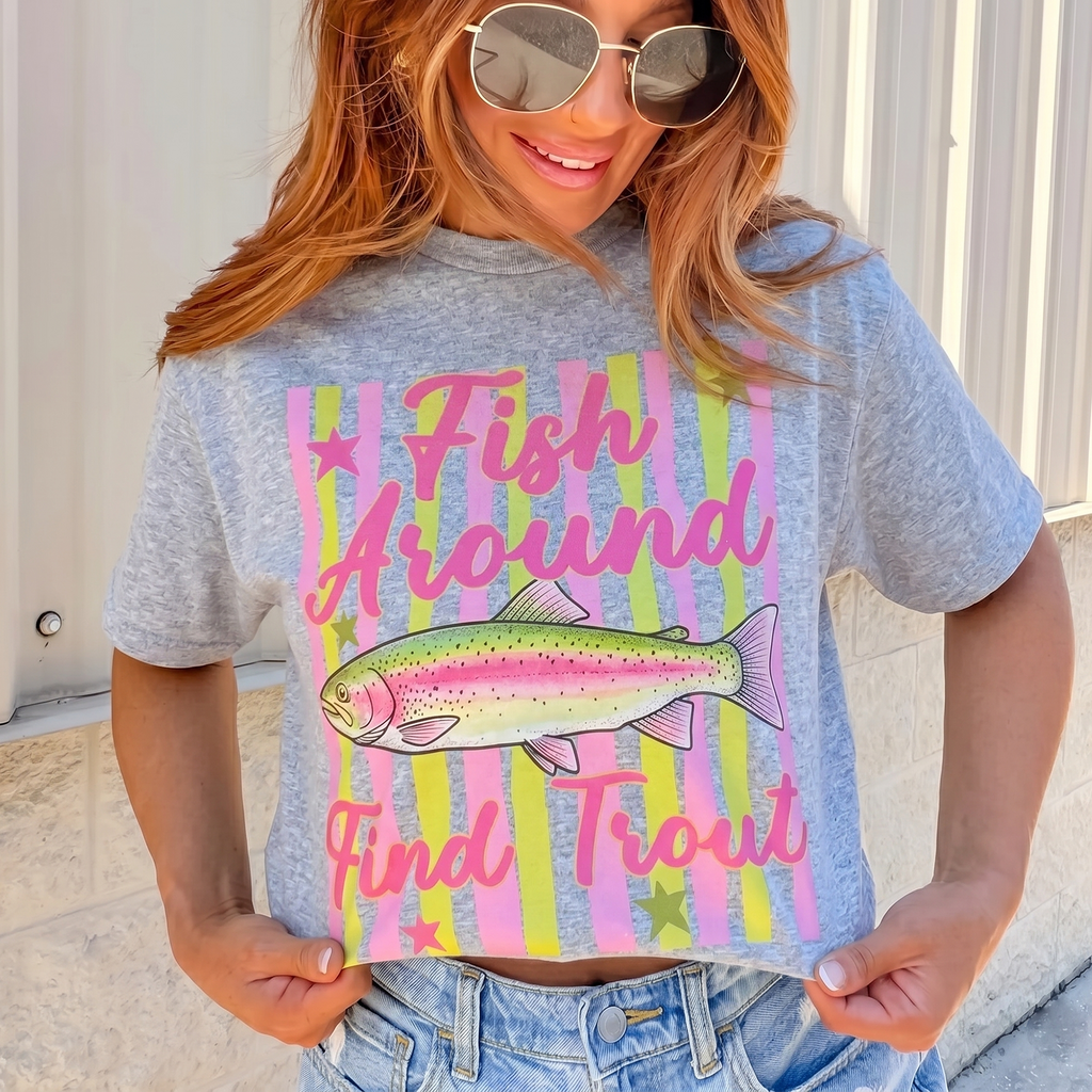 BojjiCo Fish Around Find Trout Lake Day Girl Trip Meme Graphic T-Shirt For Women And Men Preppy Retro Funny Aesthetic Cotton Colorful Rainbow Fish Print Outdoor Bass Fishing Lover Apparel Perfect Novelty Gift For Anglers Summer Casual Top