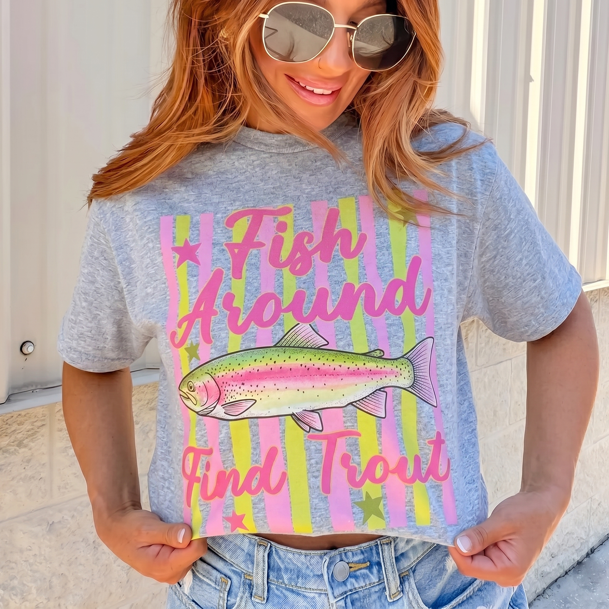 BojjiCo Fish Around Find Trout Lake Day Girl Trip Meme Graphic T-Shirt For Women And Men Preppy Retro Funny Aesthetic Cotton Colorful Rainbow Fish Print Outdoor Bass Fishing Lover Apparel Perfect Novelty Gift For Anglers Summer Casual Top