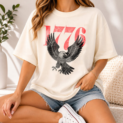 1776 Eagle Graphic Tee T-Shirt For Women Vintage Americana Retro Casual Cream Cotton Oversized Loose Fit Top 250th Anniversary American 4th of July USA Independence Day Semiquincentennial America 250 Patriotic Shirt