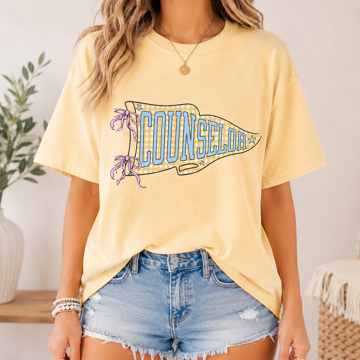 Bojjico Teacher Team Back To School Graphic T-Shirts School Staff Preppy Coquette Vintage Cotton Pastel Nurse Principal Sped Counselor Para Pennant Flag Pink Bow First Day Fits Custom Group Tee
