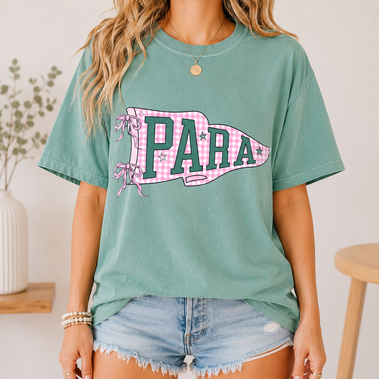 Bojjico Teacher Team Back To School Graphic T-Shirts School Staff Preppy Coquette Vintage Cotton Pastel Nurse Principal Sped Counselor Para Pennant Flag Pink Bow First Day Fits Custom Group Tee