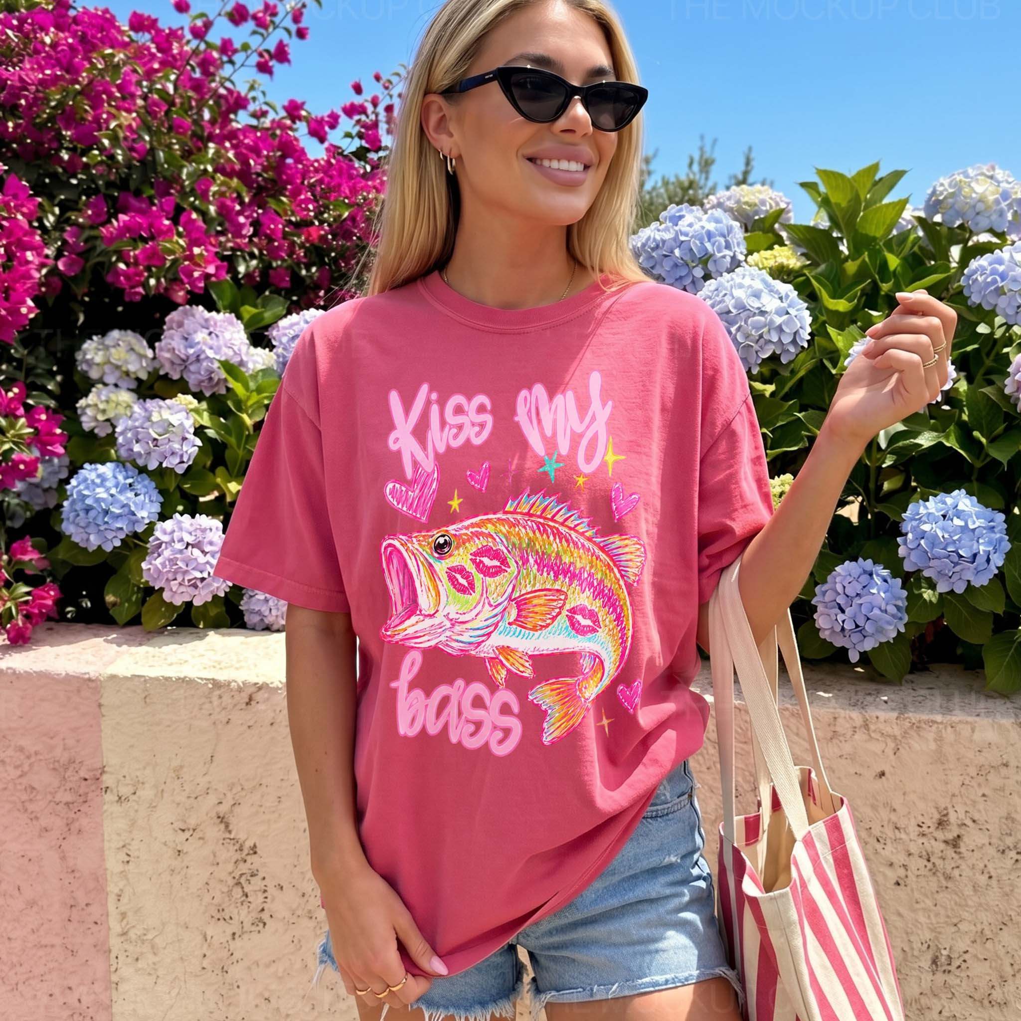 BojjiCo Trendy Kiss My Bass Graphic T-Shirt For Women Preppy Coquette Y2K Aesthetic Pink Cotton Blend Funny Fishing Gifts Vintage Fisher Tee Summer Tops Limited Edition Birthday Gift For Her Unisex Streetwear Garment Casual Crewneck T-Shirt