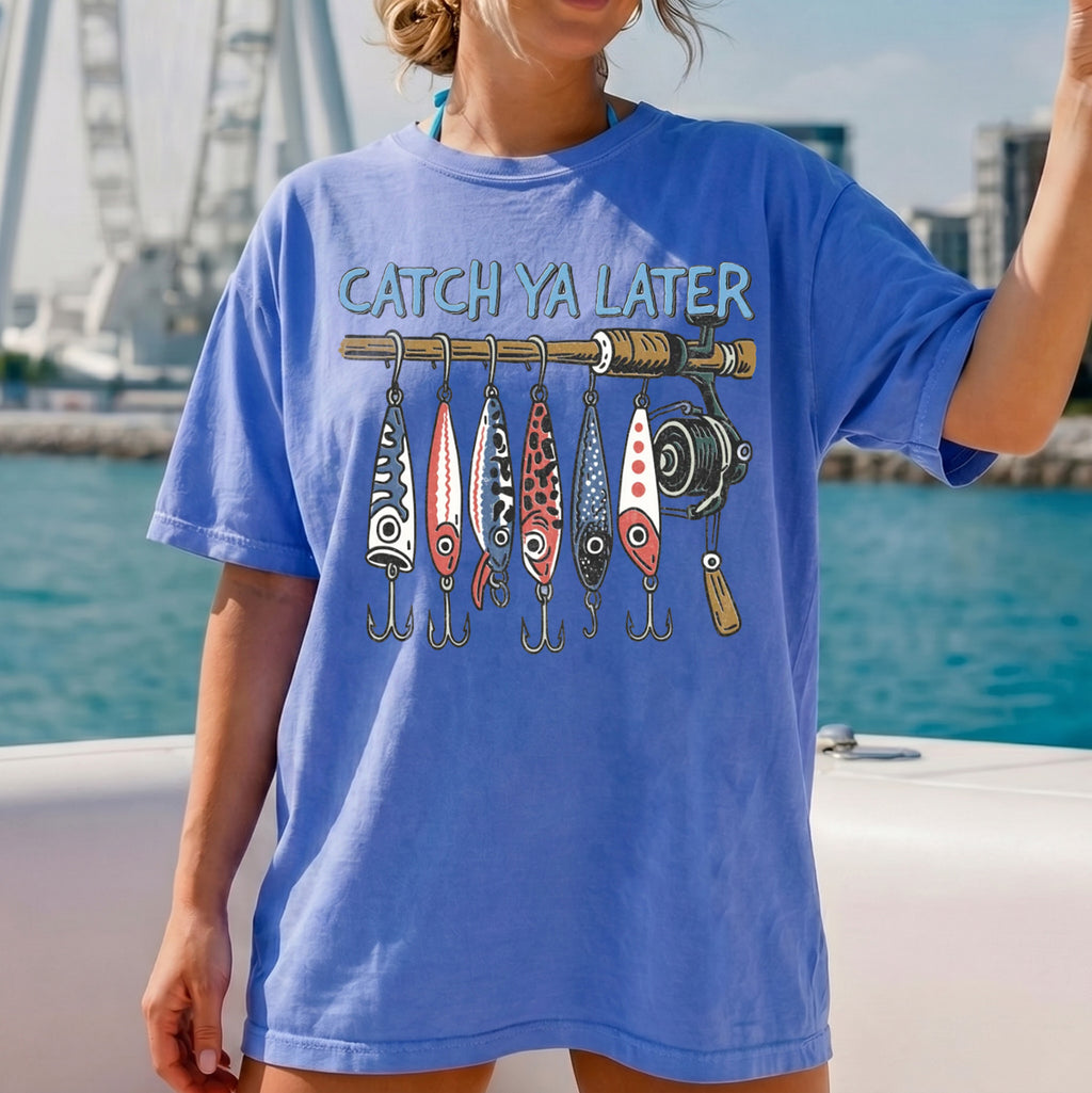 BojjiCo Catch Ya Later Fishing T-Shirt Funny Fishing Lures Graphic Tee Retro Fisherman Gifted Trendy Summer Beach Shirt Oversized Aesthetic Cute Outdoor Fish T-Shirt for Women