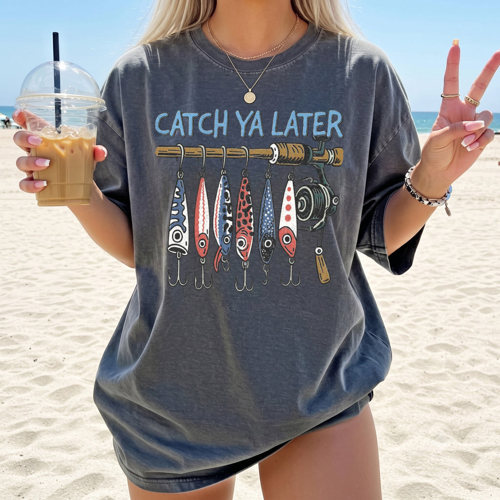 BojjiCo Catch Ya Later Fishing T-Shirt Funny Fishing Lures Graphic Tee Retro Fisherman Gifted Trendy Summer Beach Shirt Oversized Aesthetic Cute Outdoor Fish T-Shirt for Women