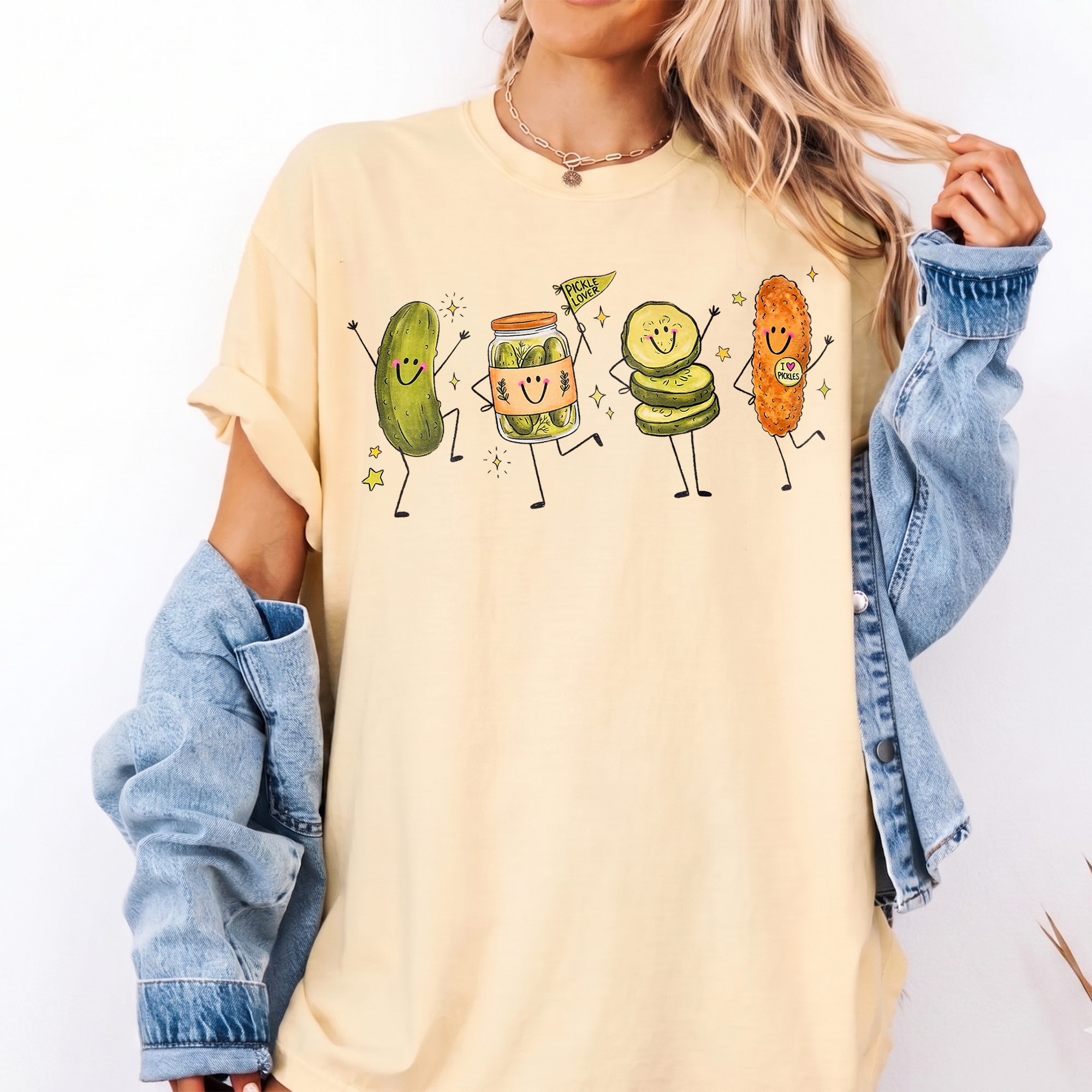 Pickle Lover Graphic Tee Retro Foodie Aesthetic T-Shirt Cotton Oversized Fit Funny Dancing Pickle Cartoon Short Sleeve Crew Neck Summer Top Y2K Gag Gift Just A Girl Who Loves Pickles