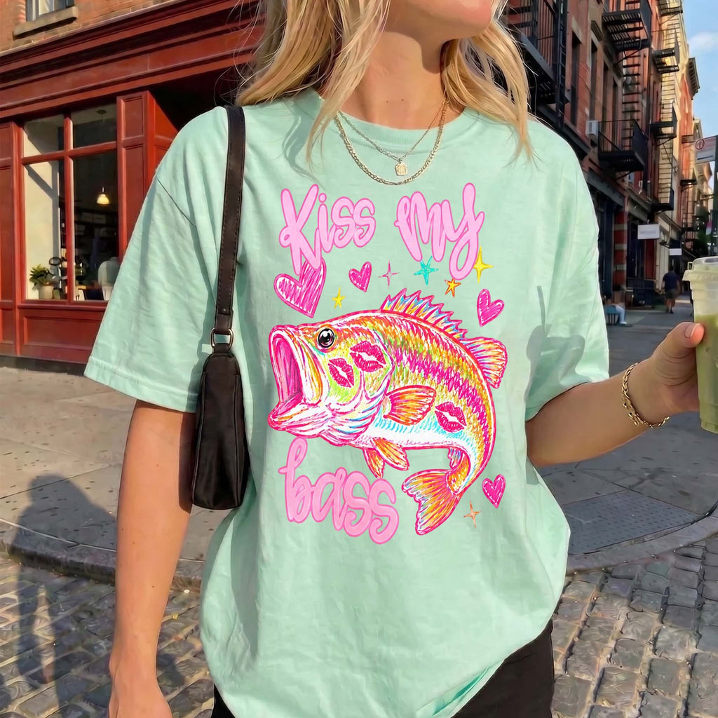 BojjiCo Trendy Kiss My Bass Graphic T-Shirt For Women Preppy Coquette Y2K Aesthetic Pink Cotton Blend Funny Fishing Gifts Vintage Fisher Tee Summer Tops Limited Edition Birthday Gift For Her Unisex Streetwear Garment Casual Crewneck T-Shirt
