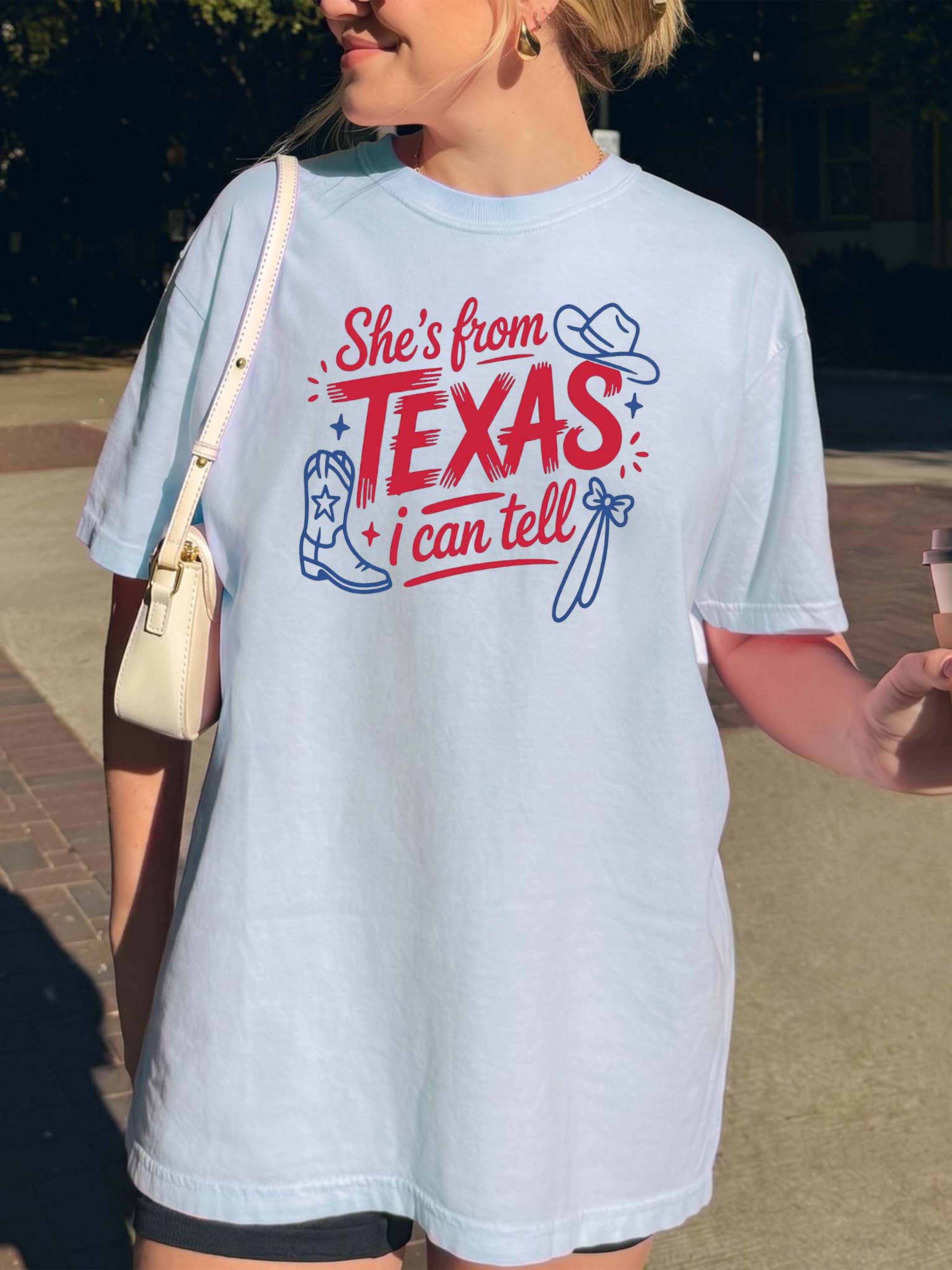 BojjiCo She's From Texas I Can Tell Graphic T-Shirt For Women Western Cowgirl Coquette Aesthetic Southern Pride Light Blue Cotton Tee Country Music Concert Outfit Rodeo Tops Retro Texas Girl Hometown Vibes Apparel Summer