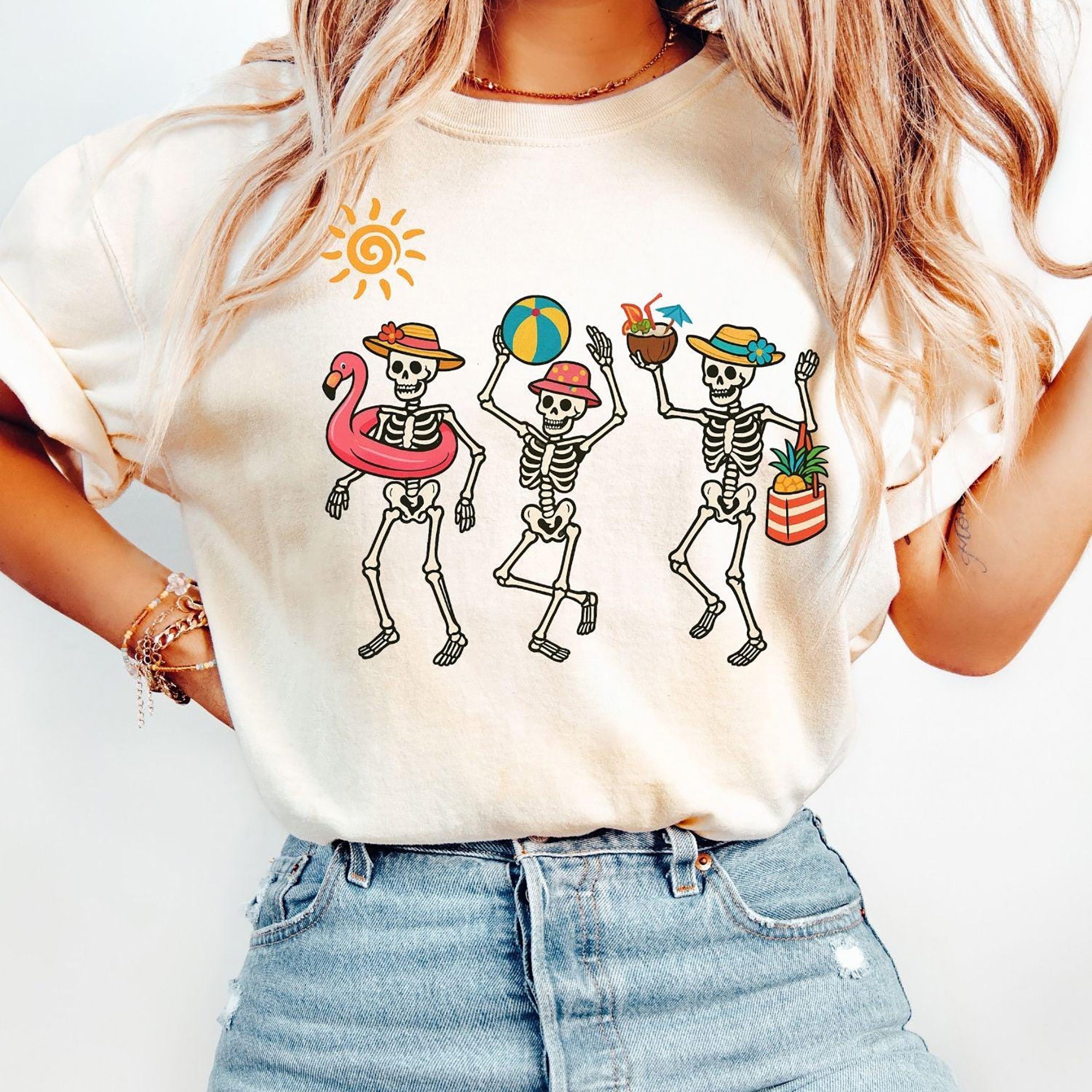 Bojjico Funny Dancing Skeletons Summer Beach Graphic T-Shirt For Women Retro Casual Beach Holiday Vacation Light Green 100% Cotton Tee Trendy Skeleton Shirt Cute Spooky Summer Aesthetic Ladies Vacation Clothes