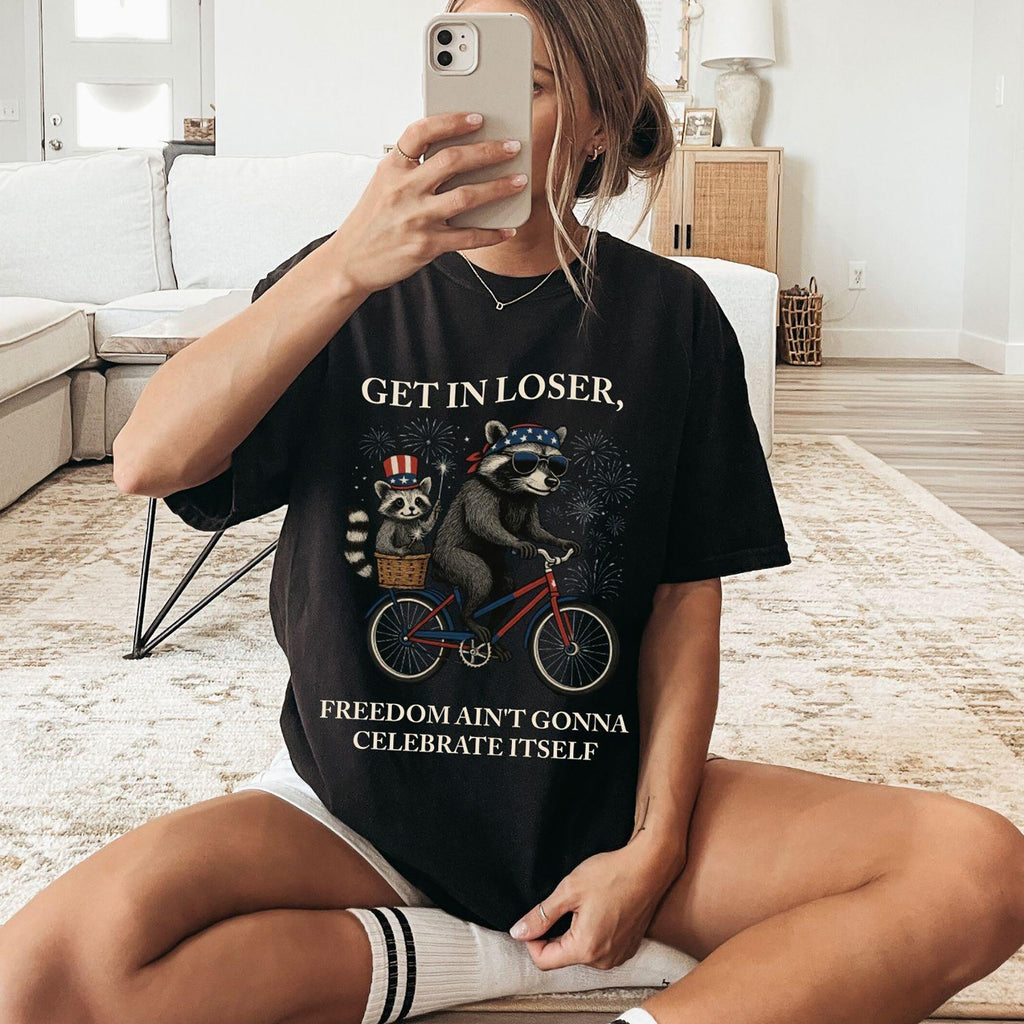 Bojjico Get In Loser Funny Raccoon Graphic Tee For Women Retro Vintage Feral Patriotic Graphic Shirt Crimson Cotton 4th Of July 250th Independence Day Anniversary Trash Panda Meme Festival Outfit Summer Top Casual Holiday Apparel