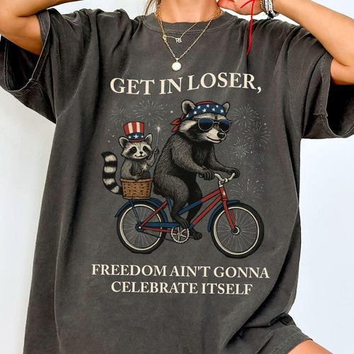 Bojjico Get In Loser Funny Raccoon Graphic Tee For Women Retro Vintage Feral Patriotic Graphic Shirt Crimson Cotton 4th Of July 250th Independence Day Anniversary Trash Panda Meme Festival Outfit Summer Top Casual Holiday Apparel