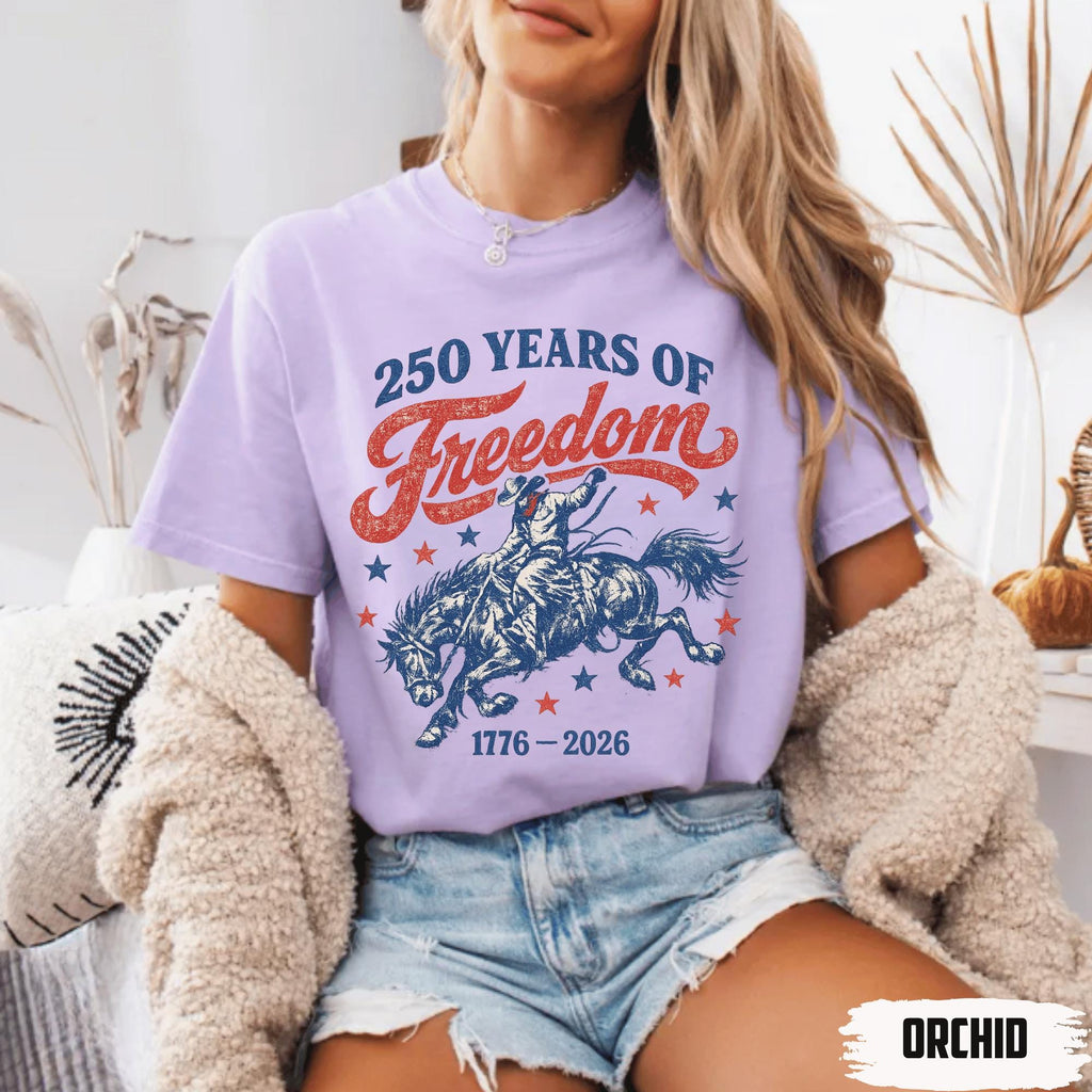 BojjiCo 250 Years Of Freedom Cowboy Graphic Boxy Tee For Women Retro Western Cowgirl Aesthetic Ivory Cotton T-Shirt 1776-2026 4th Of July Patriotic Shirt Summer Festival Top Independence Day Country Music Gift