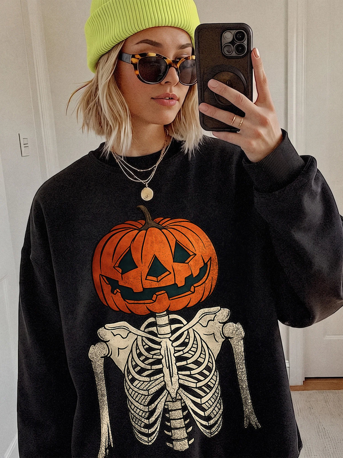 Vintage Skeleton Pumpkin Jack O Lantern Sweatshirt Women's Spooky Halloween Pullover