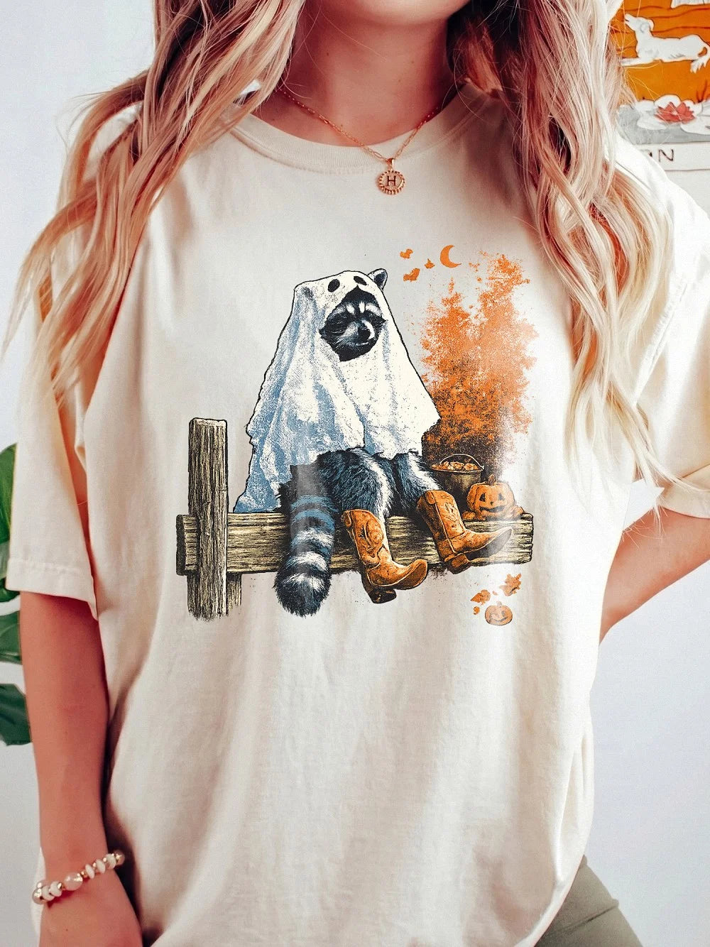 Cute Ghost Raccoon Long-Sleeve Graphic Tee Spooky Western Fall Apparel