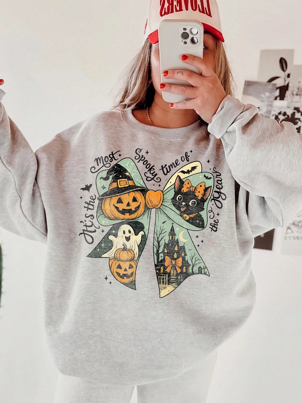Vintage Halloween Graphic T-Shirt - It's The Most Spooky Time Of The Year Fall Tee For Women