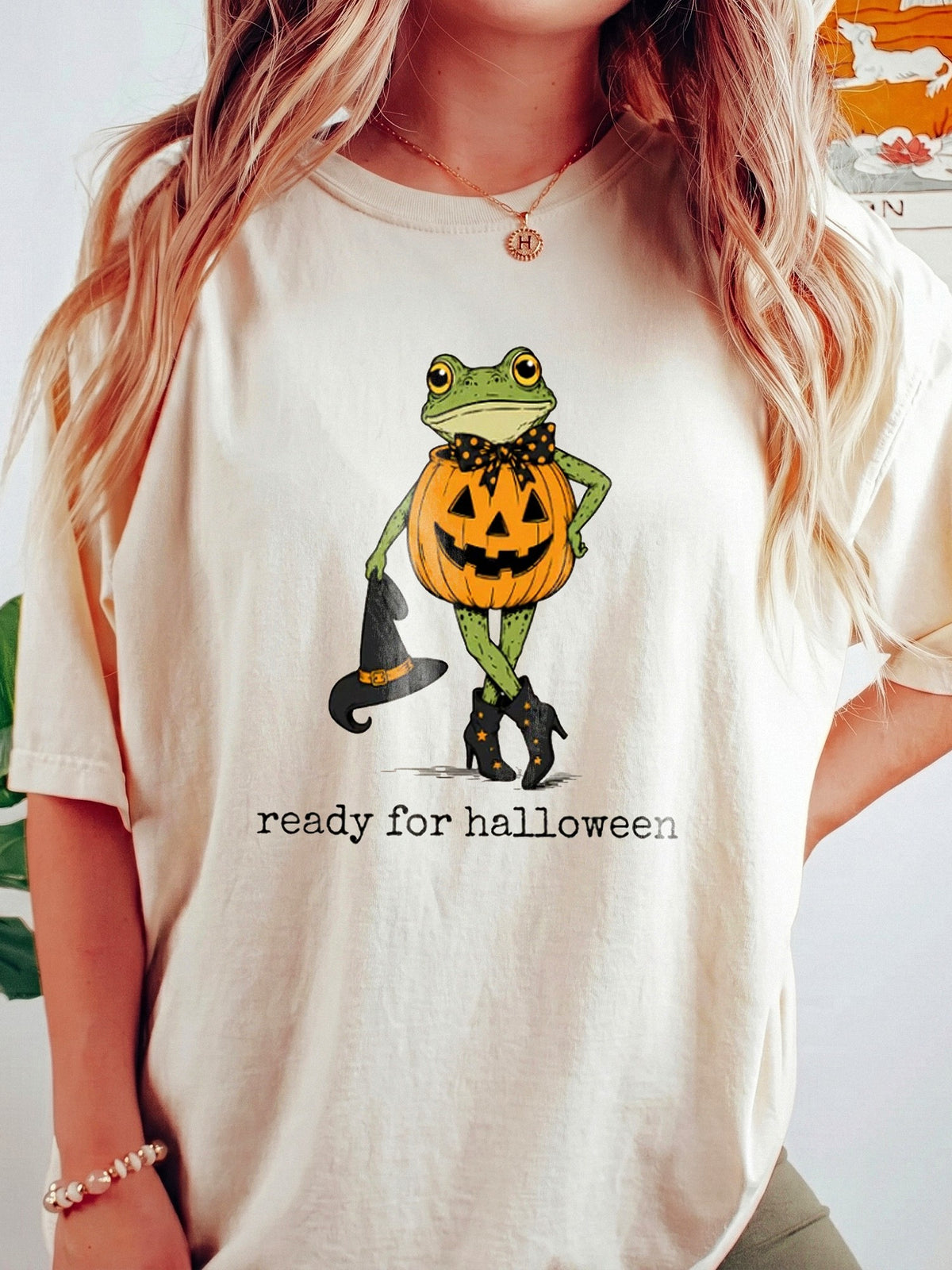 Ready For Halloween Pumpkin Frog Graphic Tee Spooky Cute Fall Party Shirt
