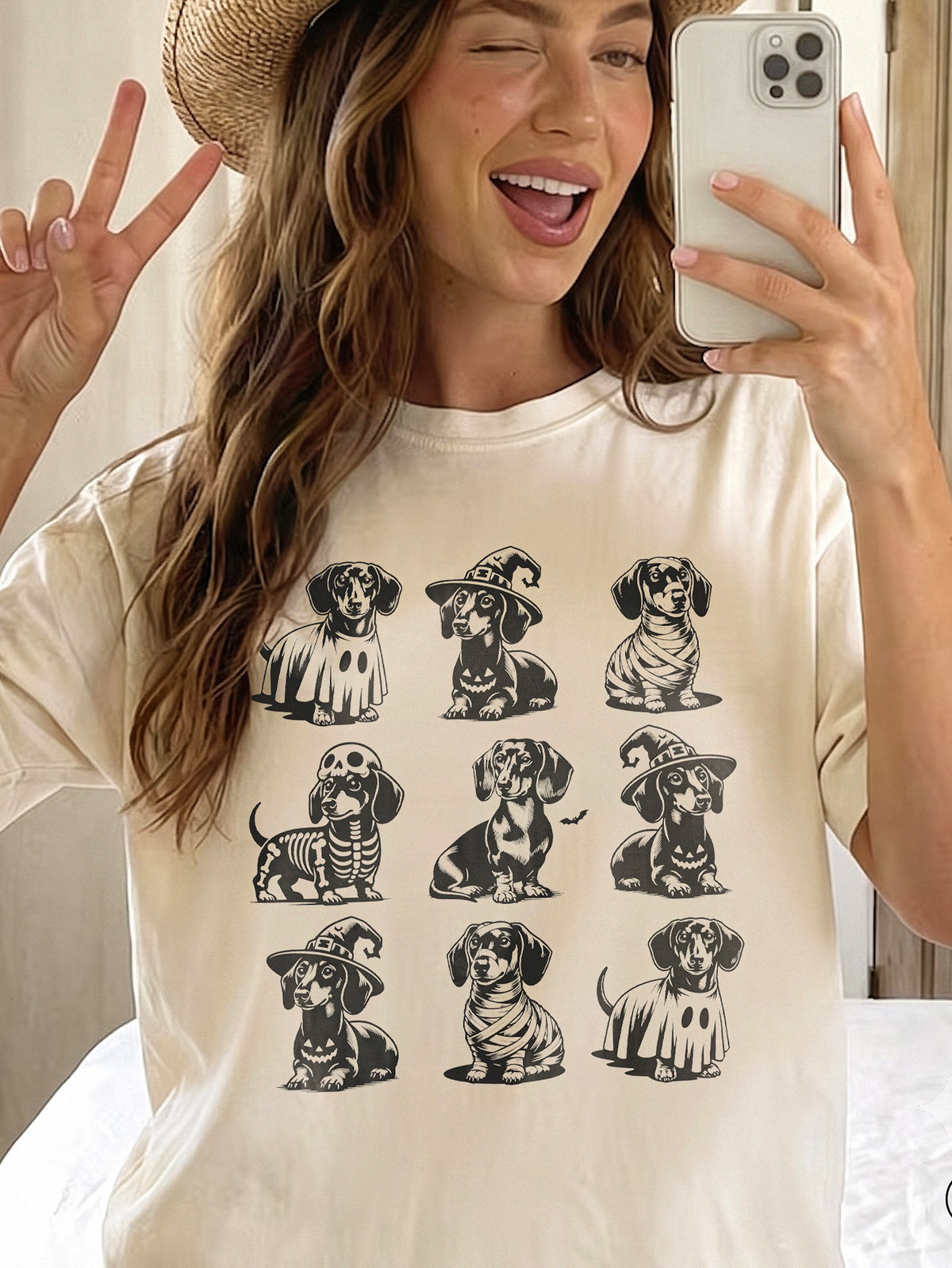 Dachshund Halloween Costume Graphic T-Shirt Funny Weenie Dog Mom Spooky Fall Tee