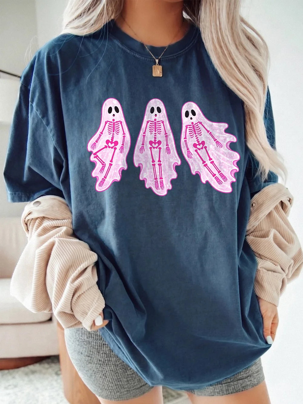 Cute Pink Skeleton Ghost Halloween T-Shirt Oversized Spooky Season Graphic Tee