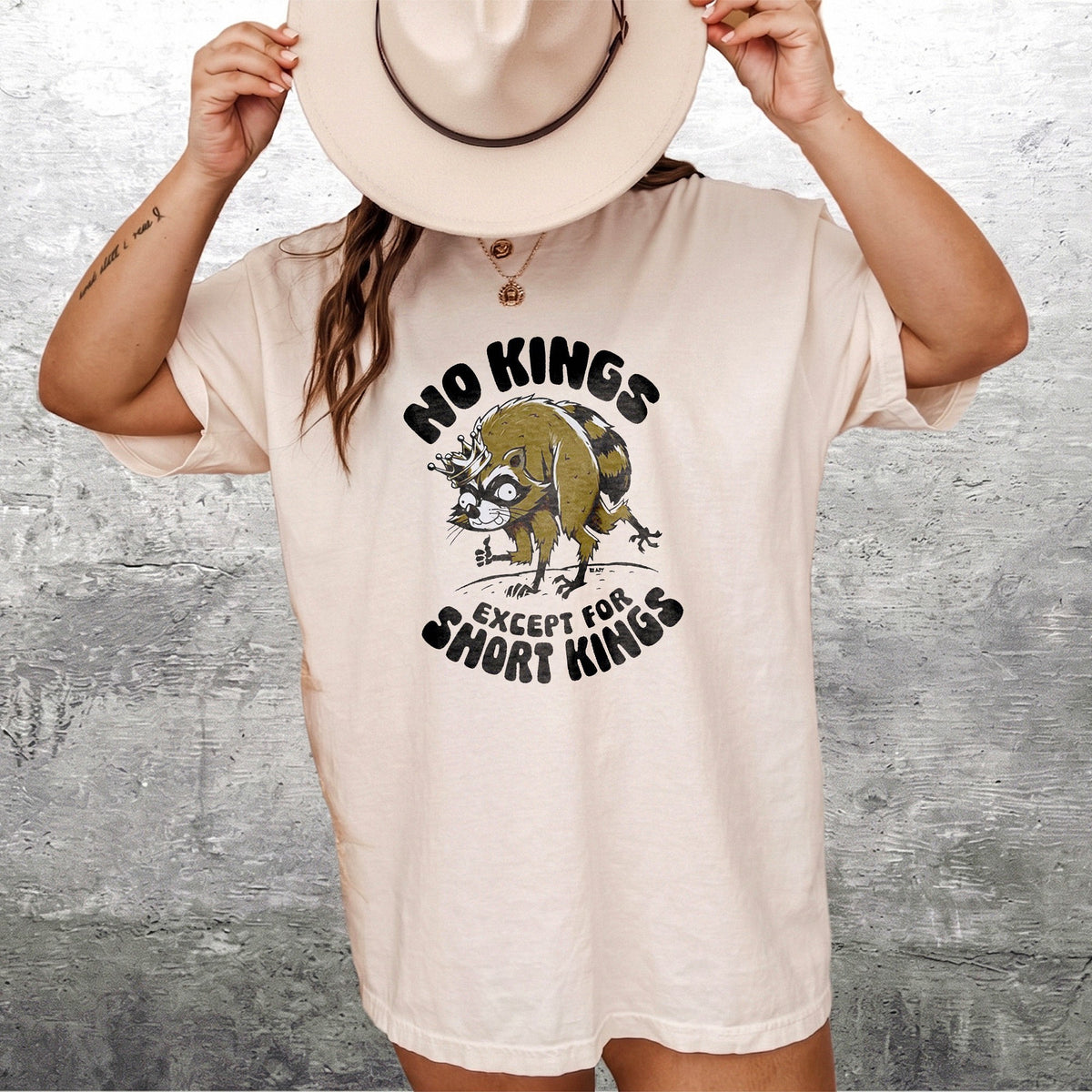 No Kings Except For Short Kings Tee Funny Raccoon Graphic T-Shirt