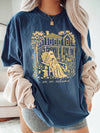 I Am An Autumn Reading Ghost T-Shirt Cozy Fall Aesthetic Graphic Tee