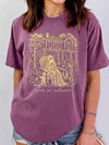 I Am An Autumn Reading Ghost T-Shirt Cozy Fall Aesthetic Graphic Tee