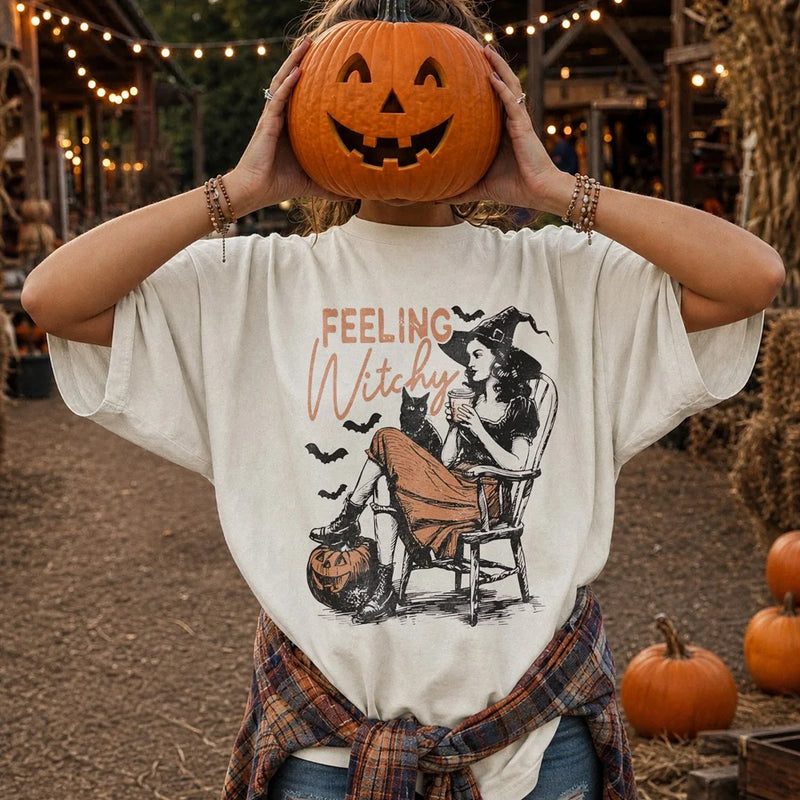 Feeling Witchy Tee Retro Spooky Witch Aesthetic T-Shirt for Halloween